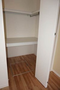 ＲＡＩＮＢＯＷ中島　Ｄ棟 D0111号-8