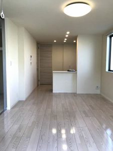 プロヌーブ沖洲 Ⅱ番館 101号-2