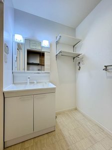 カーサ・ルナブルー A0101号-3