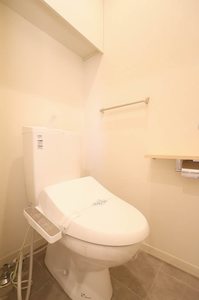 お問合せ番号：2004549-8