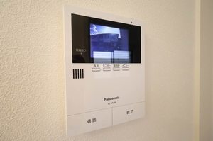 お問合せ番号：2004549-9