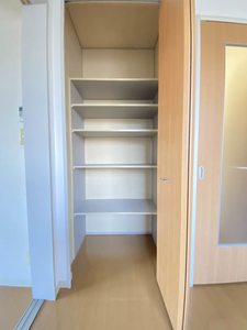 バリュージュ A棟 A0202号-3