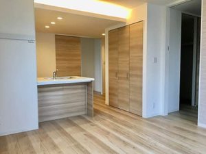 Ｓｕｎ　Ｅａｓｔ A0102号-9