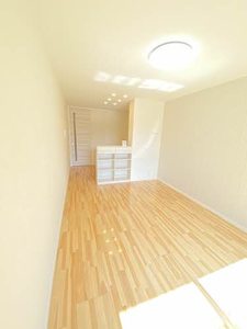 ヴィアファーレ津森 102号-4