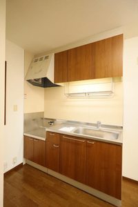 セフィラ北斉院 B棟 B0202号-3