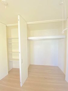 Ｌａｐａｉｘ栗林 301号-5