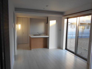 Ｃｈａｒｍａｎｔ　ｖｉｌｌａｇｅ A0102号-6