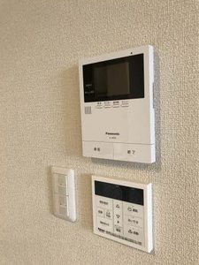 プロヌーブ沖洲　Ⅲ番館 102号-13