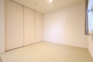 アヴェニール・ラディウ平和大通 A0101号-3