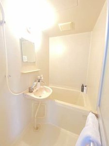 ヘイゼルハイツ B棟 B103号-4