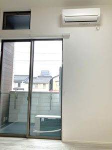 ａｌｐｈａ・ＴＨＥ・ＴＥＲＲＡＣＥ　駅南通り A0105号-5