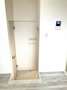 ａｌｐｈａ・ＴＨＥ・ＴＥＲＲＡＣＥ　駅南通り A0105号-8