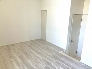 ａｌｐｈａ・ＴＨＥ・ＴＥＲＲＡＣＥ　駅南通り A0106号-2