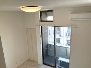 ａｌｐｈａ・ＴＨＥ・ＴＥＲＲＡＣＥ　駅南通り A0201号-3