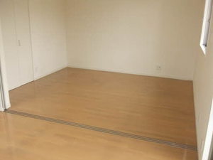 グランマスト春日 A棟 A0101号-12