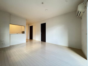 グランマスト多治米　Ｂ棟 B0105号-2