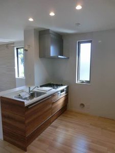 お問合せ番号：2006300-8