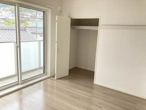 ＬａＶｉｔａ（ラ・ヴィータ） A0301号-3