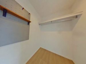 シャーメゾン　四季彩 202号-8