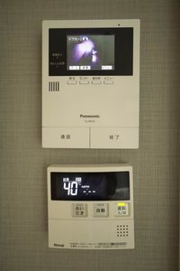 お問合せ番号：2006424-9