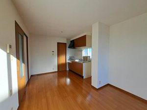 シャーメゾン江崎 A0201号-3