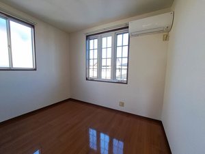 シャーメゾン江崎 A0201号-6