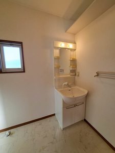 シャーメゾン江崎 A0201号-8