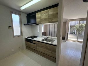 シャーメゾンアイサイト B棟 B0102号-9
