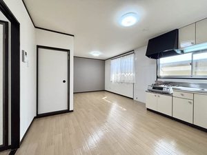 プレジール梶谷 A0201号-2