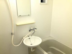 ラ・カーザ　Ｂ棟 B0102号-6