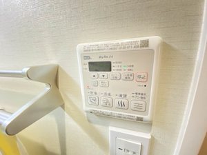 カスタネア栗林南 102号-15