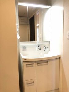 メゾン ドマーニ東6丁目 302号-8