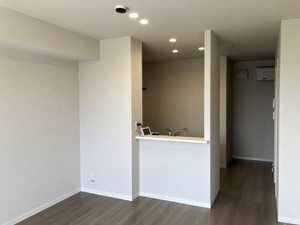 バルビゾン丸亀 102号-15