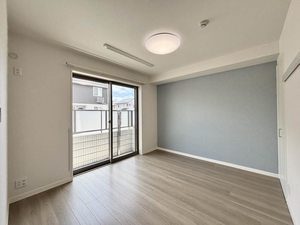 トリフォリア A0101号-5