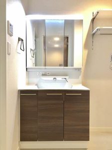 トリフォリア A0103号-8