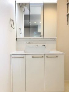 トリフォリア A0107号-8