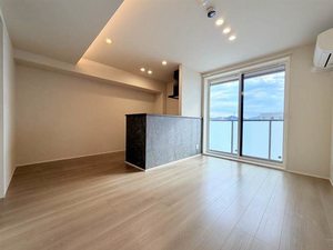 ザイテグラウベン 302号-3