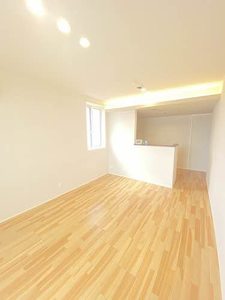 ザイテグラウベン 303号-2