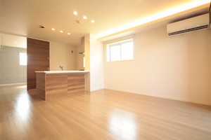 サニーウエスト A0101号-3