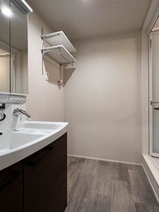 ヴォワレ　エ　フルール新北町 302号-5