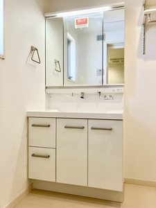 シャーメゾン上中野 A0206号-9