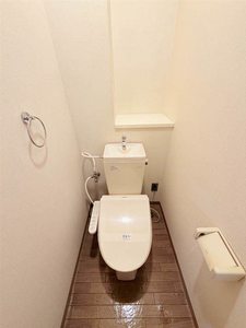 ロータス伏石 302号-8