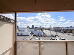 ロータス伏石 302号-12