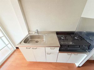 コーポソレイユ 102号-2