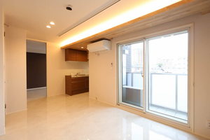 Crest Palace A0202号-2