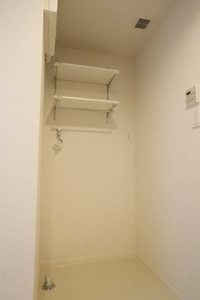 ファルコ鷹匠 201号-10