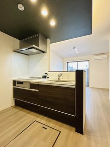 LUCE A0105号-5