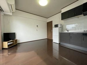 Gold Court 宝町 A1001号-2