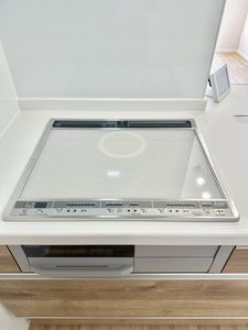 シャーメゾンはしま A0202号-4