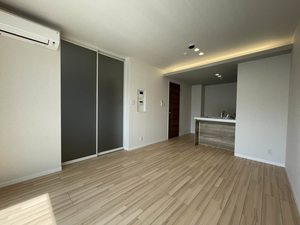 シャーメゾンはしま A0302号-2